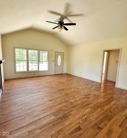 10085 S 400 E Markleville IN 46056