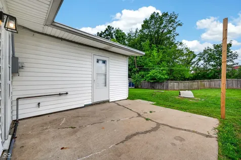2634 Beulah Indianapolis IN 46241