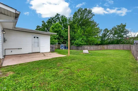 2634 Beulah Indianapolis IN 46241
