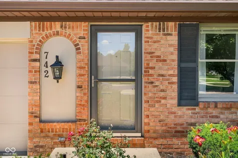 742 Eagle Parkway Brownsburg IN 46112