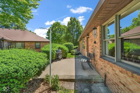 742 Eagle Parkway Brownsburg IN 46112