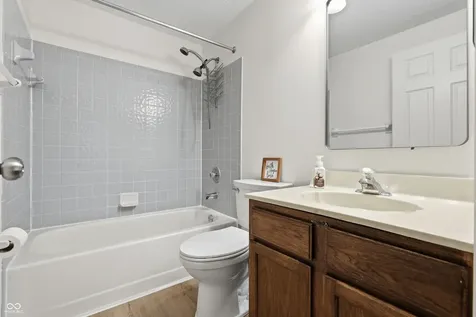 8177 N Payne Road Indianapolis IN 46268