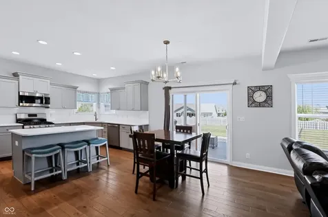 1066 Chesapeake Pointe Drive Lafayette IN 47909
