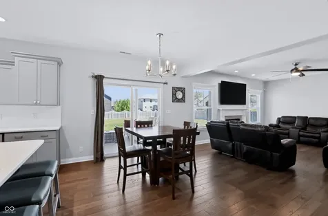 1066 Chesapeake Pointe Drive Lafayette IN 47909