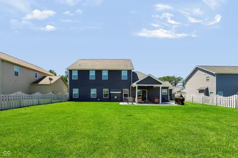 1066 Chesapeake Pointe Drive Lafayette IN 47909