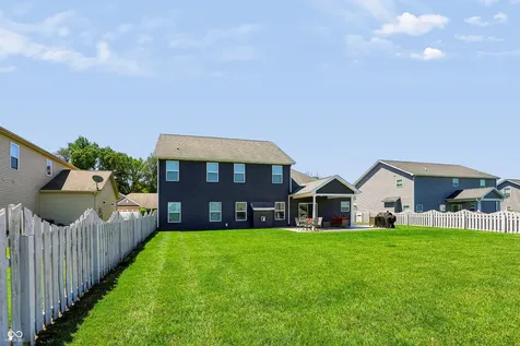 1066 Chesapeake Pointe Drive Lafayette IN 47909
