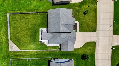 1066 Chesapeake Pointe Drive Lafayette IN 47909