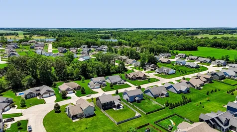 1066 Chesapeake Pointe Drive Lafayette IN 47909