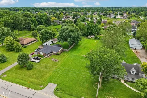 9817 E 96th Indianapolis IN 46256