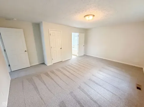 3469 Aylesford Lane Indianapolis IN 46228