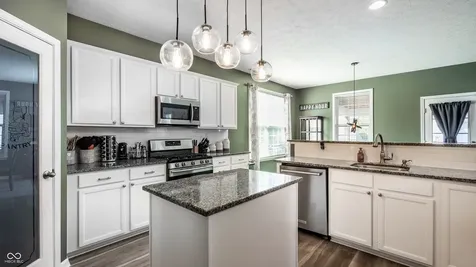 12290 Twyckenham Drive Fishers IN 46037