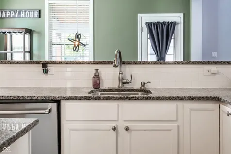 12290 Twyckenham Drive Fishers IN 46037