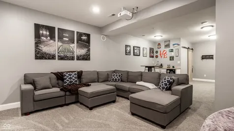 12290 Twyckenham Drive Fishers IN 46037