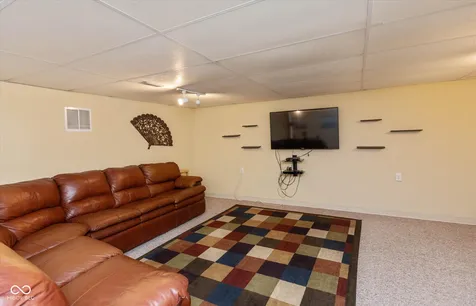 6293 Welker Drive Indianapolis IN 46236
