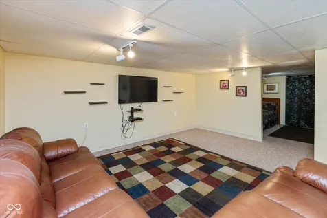 6293 Welker Drive Indianapolis IN 46236