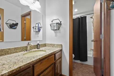 2945 E 200 S Franklin IN 46131