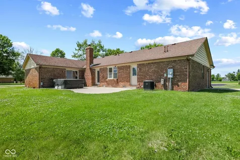 2945 E 200 S Franklin IN 46131