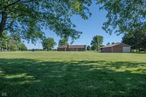 2945 E 200 S Franklin IN 46131