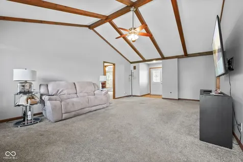 2945 E 200 S Franklin IN 46131