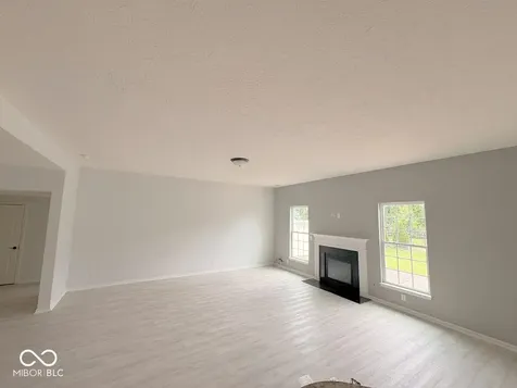 12051 Sanctuary Boulevard Zionsville IN 46077