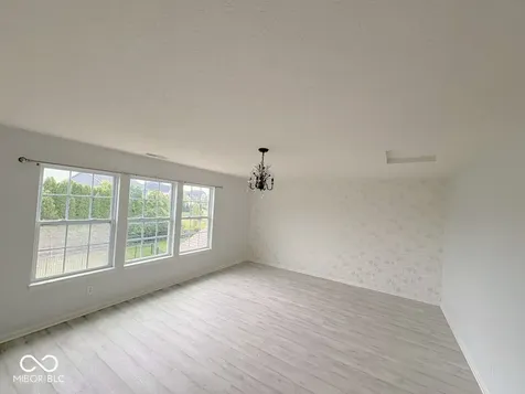 12051 Sanctuary Boulevard Zionsville IN 46077