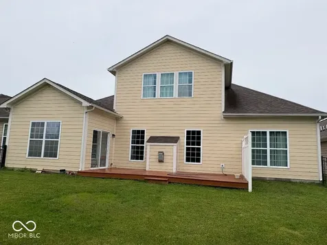 12051 Sanctuary Boulevard Zionsville IN 46077