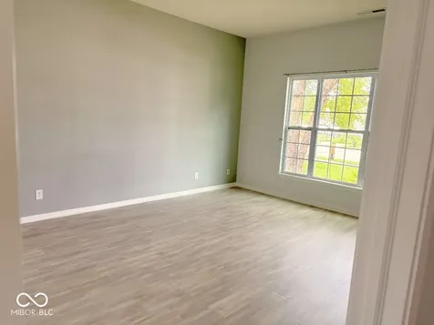 12051 Sanctuary Boulevard Zionsville IN 46077