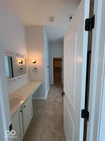 12051 Sanctuary Boulevard Zionsville IN 46077