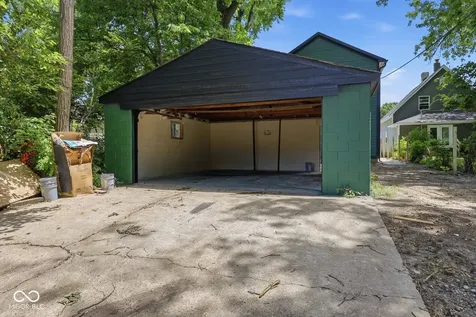 1238 N Dearborn Street Indianapolis IN 46201