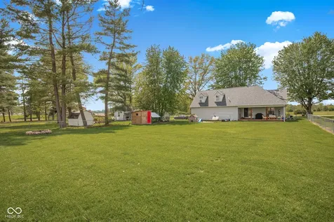 2322 N 300 W Anderson IN 46011