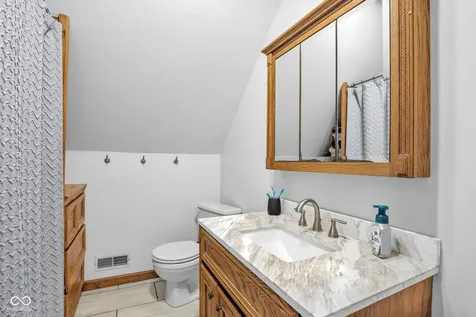 2322 N 300 W Anderson IN 46011