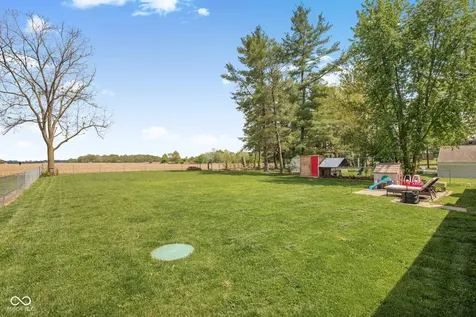 2322 N 300 W Anderson IN 46011
