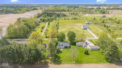 2322 N 300 W Anderson IN 46011