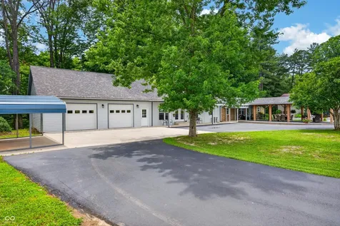800 N Greensburg Street North Vernon IN 47265