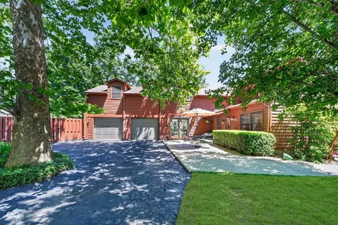 28 Homestead Drive Sheridan IN 46069
