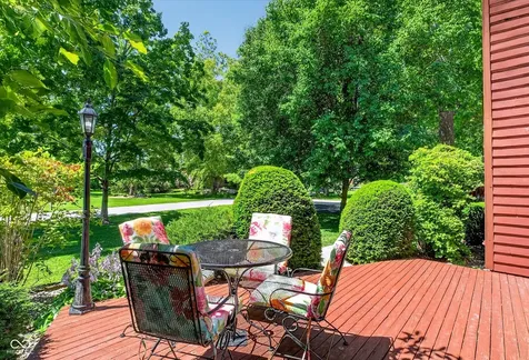 28 Homestead Drive Sheridan IN 46069