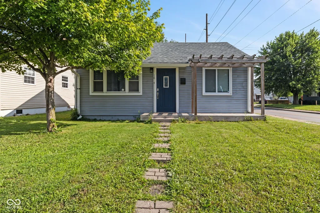 1654 Iowa Street Indianapolis IN 46203