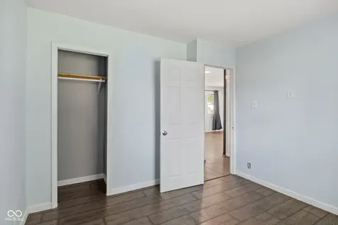 1654 Iowa Street Indianapolis IN 46203