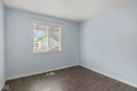 1654 Iowa Street Indianapolis IN 46203