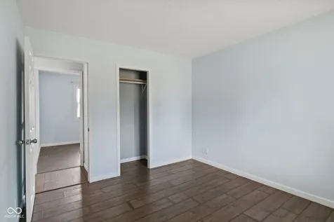 1654 Iowa Street Indianapolis IN 46203