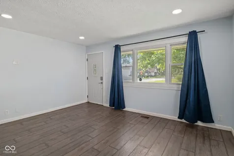 1654 Iowa Street Indianapolis IN 46203
