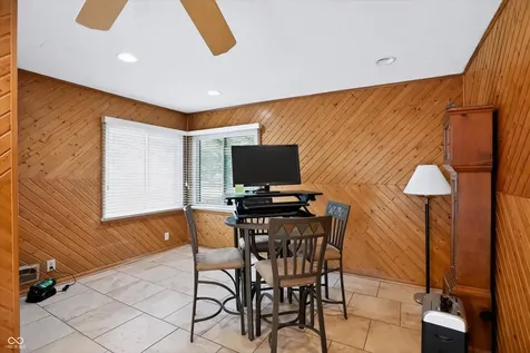 11060 Beechwood Drive W Indianapolis IN 46280