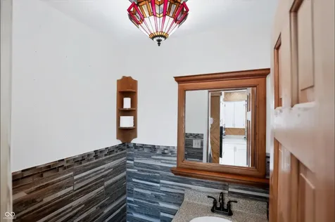 11060 Beechwood Drive W Indianapolis IN 46280