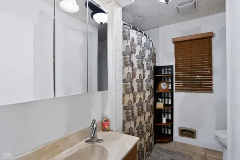 11060 Beechwood Drive W Indianapolis IN 46280