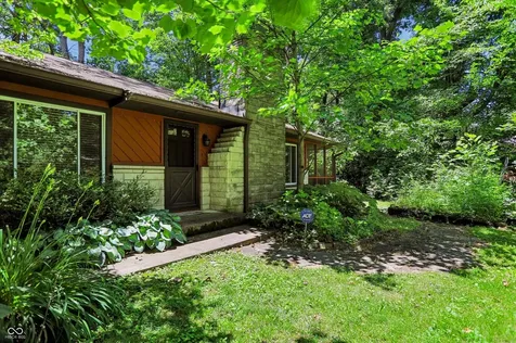 11060 Beechwood Drive W Indianapolis IN 46280