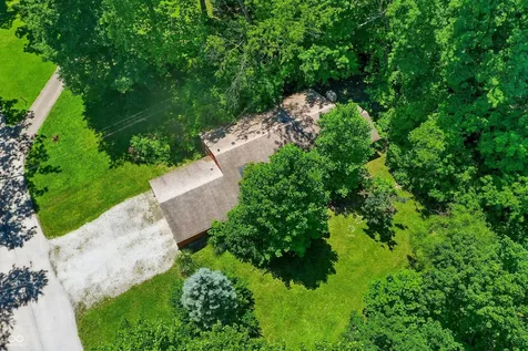 11060 Beechwood Drive W Indianapolis IN 46280