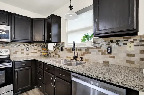 884 Sheffield Drive Greenwood IN 46143