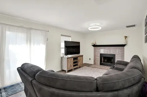 884 Sheffield Drive Greenwood IN 46143