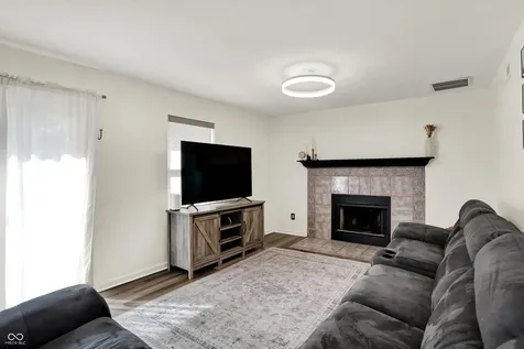 884 Sheffield Drive Greenwood IN 46143
