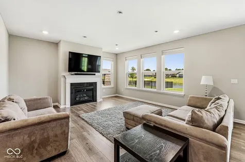 20427 N Pacific Avenue Westfield IN 46074